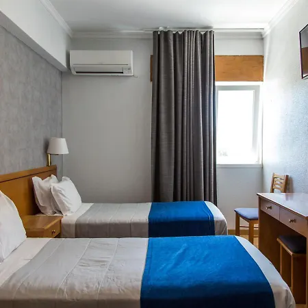 Hotel Columbano 3*