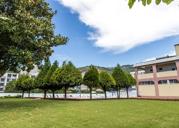 Columbano Peso da Régua